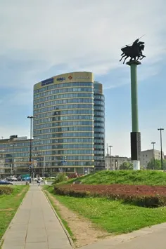 10-warsaw-04