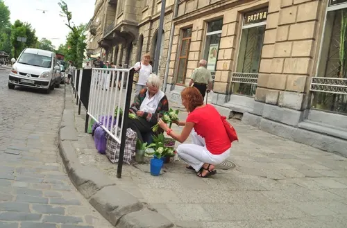 12-lviv-12