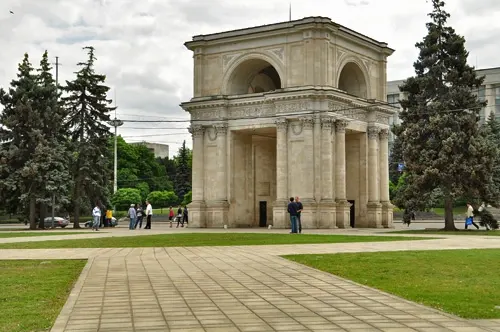 01-chisinau-01