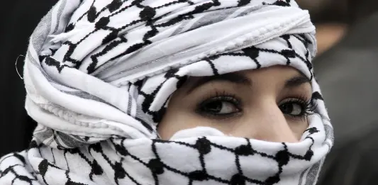 1001 usos para o Keffiyeh ou lenço árabe