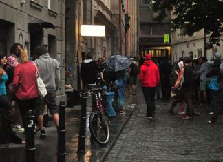 Momentos: Ao Virar da Esquina…