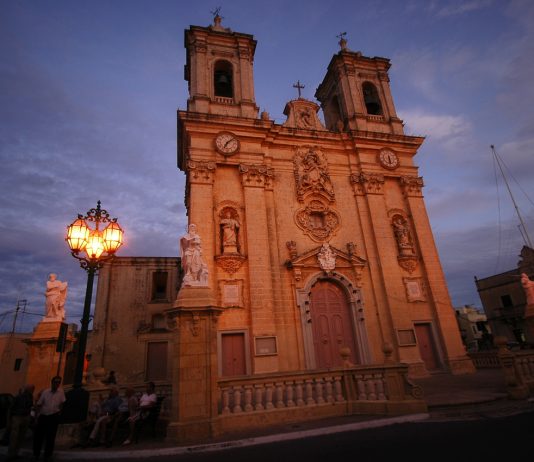 Fotos: Uma Aldeia em Malta