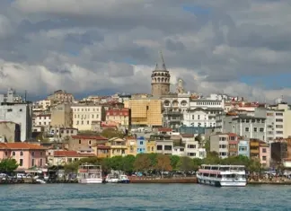 Médio Oriente 2015 – Portugal – Dia 00 Istanbul vista do Bósforo