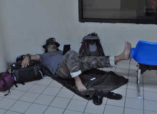 Dormir no Aeroporto: Dicas e Ideias