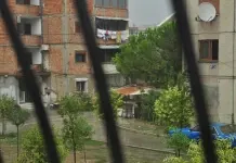 Momentos: Aquele Café em Lushnje