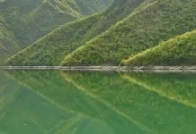 Momentos: Subir o lago Koman