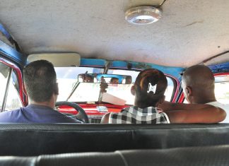 Pessoas: Joel, taxista de Havana