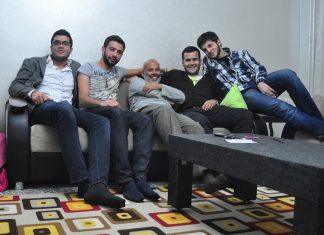 Momentos: O Vendedor de Awa Suse