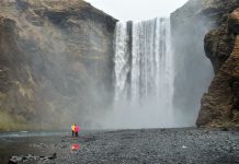 Islândia levanta restrições a viajantes internacionais e oferece teste!