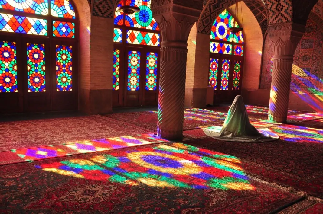 shiraz-02-01