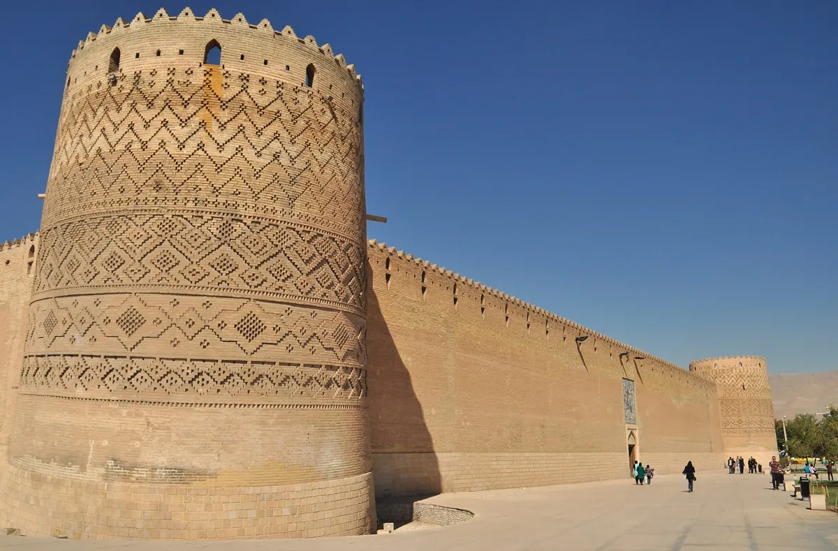 shiraz-02-18