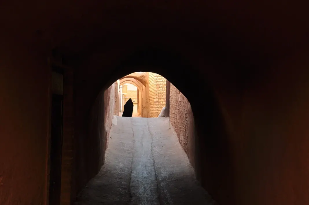 yazd-01