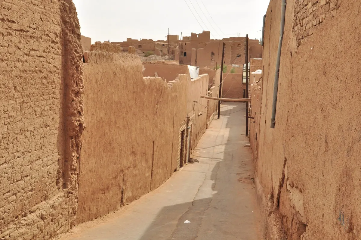 yazd-02-07