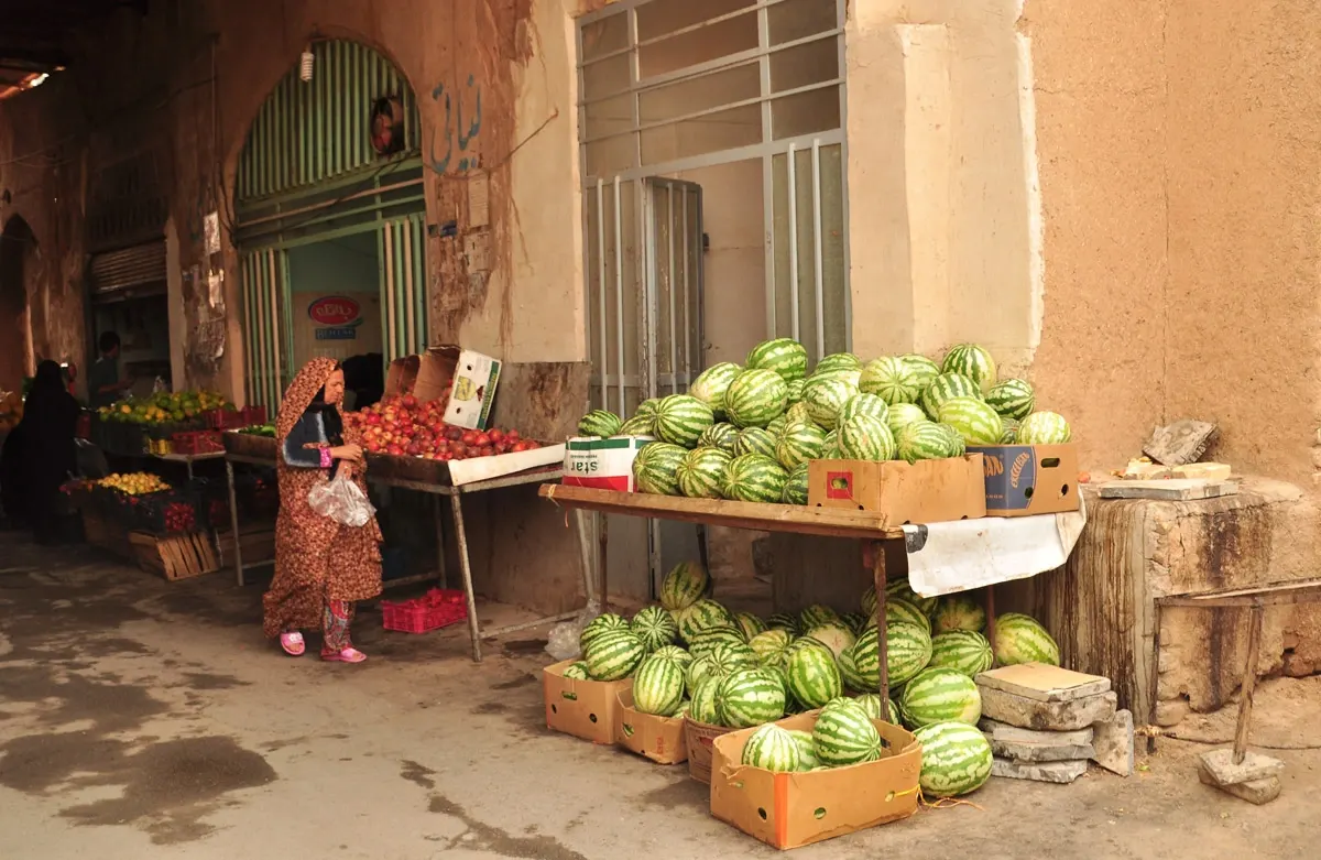 yazd-02-10