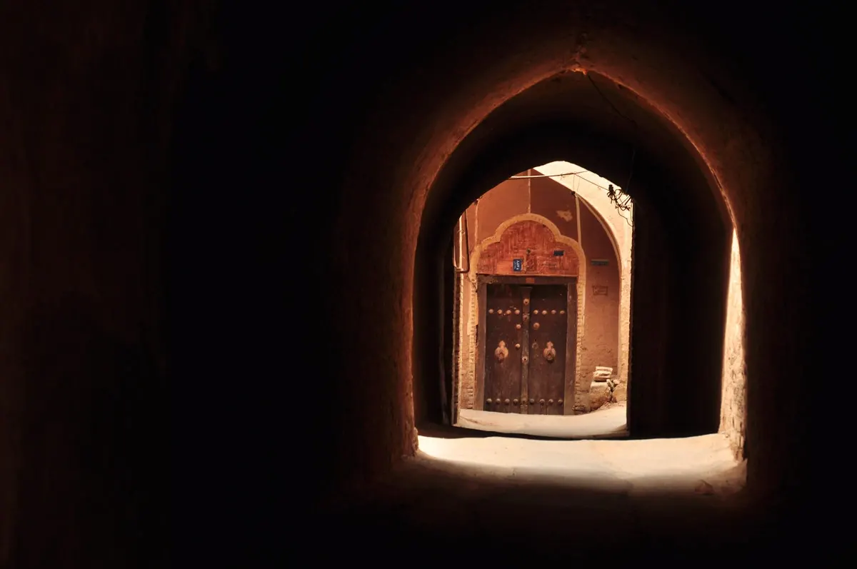 yazd-02-11