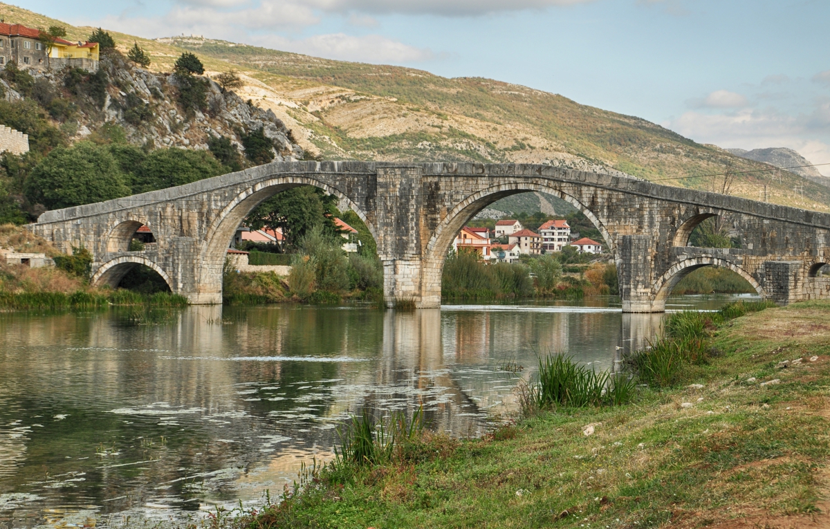 Ponte Antiga em Trebinje