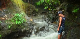 Momentos: Caminhada em Tetebatu