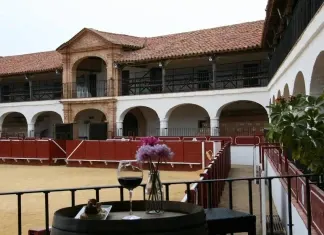 Hóteis Marados (7): A Praça de Touros