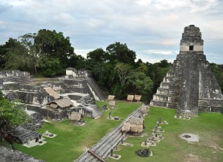 América Latina 2016 – Dia 37 – Flores a Tikal
