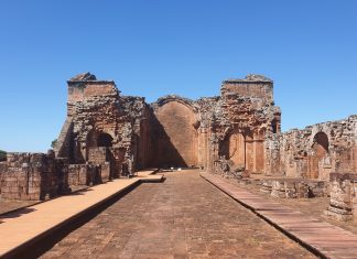 América do Sul, Dia 66 – Encarnación