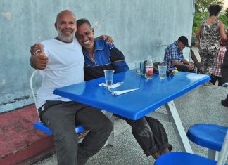 Pessoas: Carlos, Piloto de MIG’s