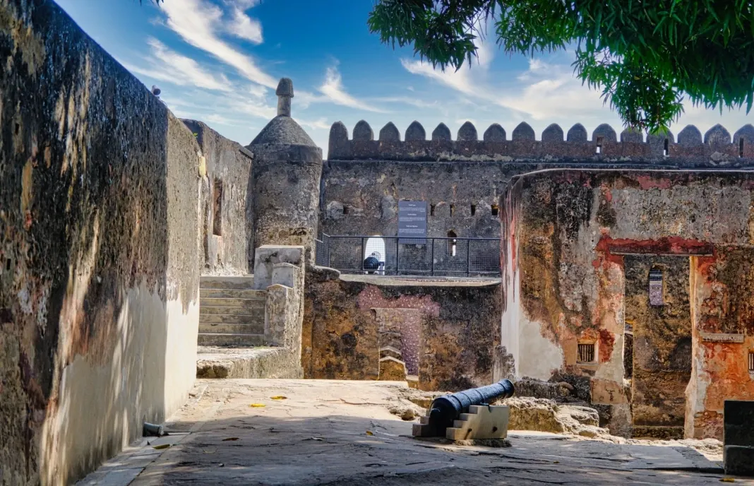 dia01-Mombasa-01